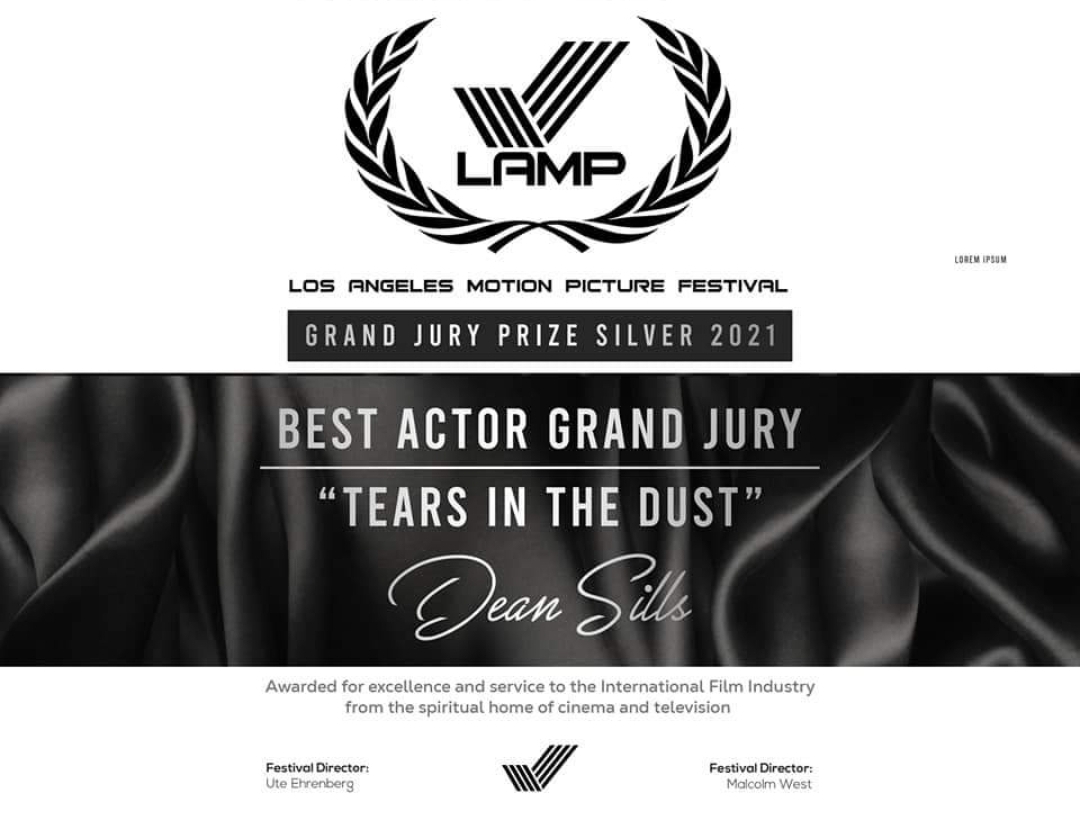 Best Actor  /  Tears in the Dust 