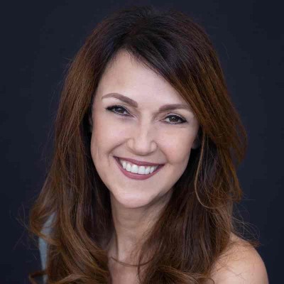 Georgina  Jennifer Rey 