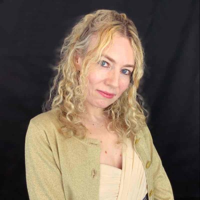 Sophie Flack