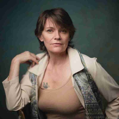 Petrova  C. Fairhurst 