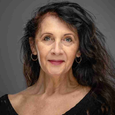 Debra Leigh-Taylor
