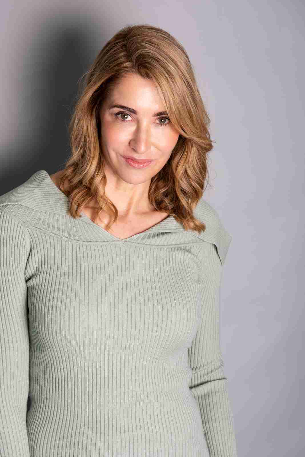 Lori Brett