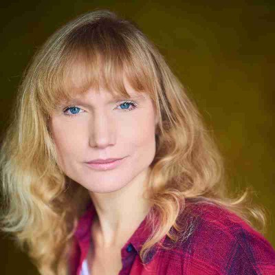 Angela Elise Munnoch